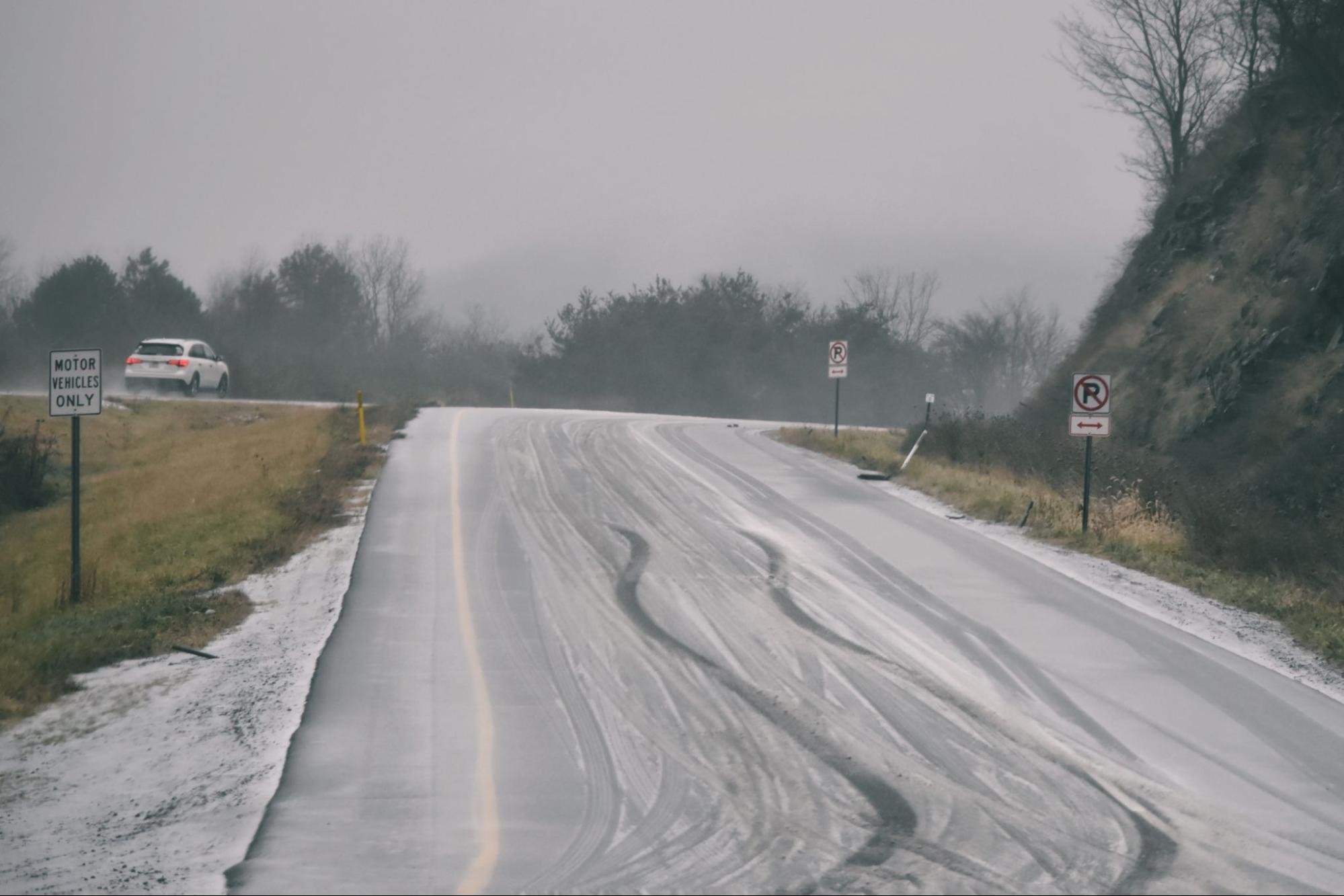 Two-Minute Tire Blog: Best Tires for Snowy, Rainy, and Icy Driving 