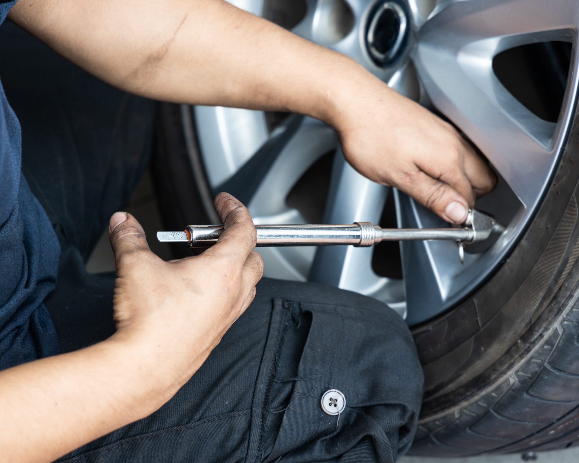 How to fix a Bad Tyre Valve Stem: Symptoms, Causes & More